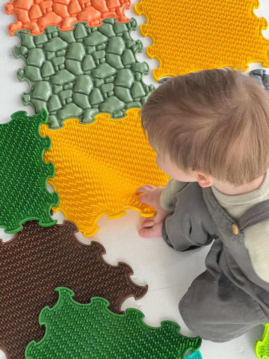 Alfombrillas sensoriales y Niños con autismo